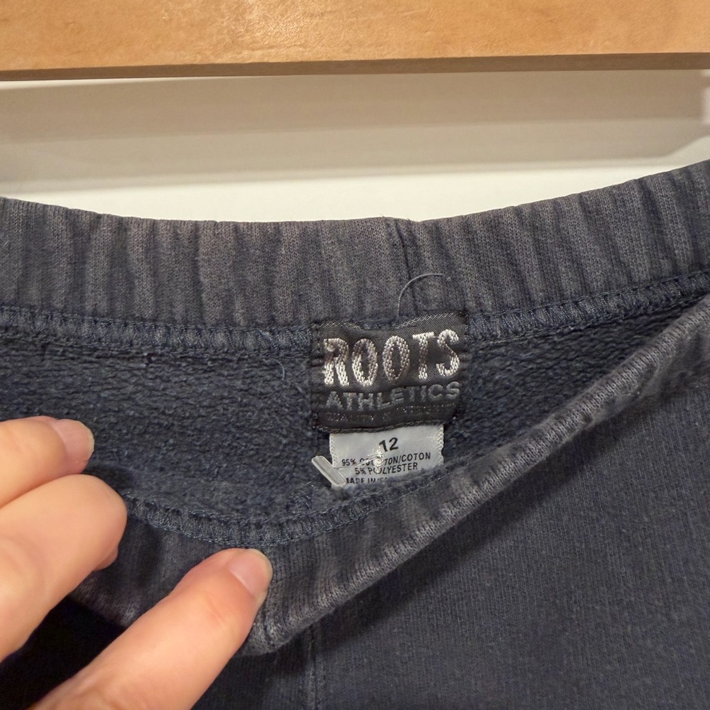 Roots Dark Gray Cargo Sweat Pants for Boys - Picture 6 of 14